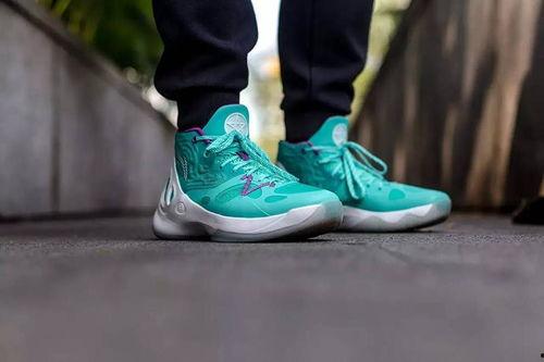 球鞋爆料李宁视频,爆款来袭,科技与时尚的完美融合 第2张 球鞋爆料李宁视频,爆款来袭,科技与时尚的完美融合 第2张